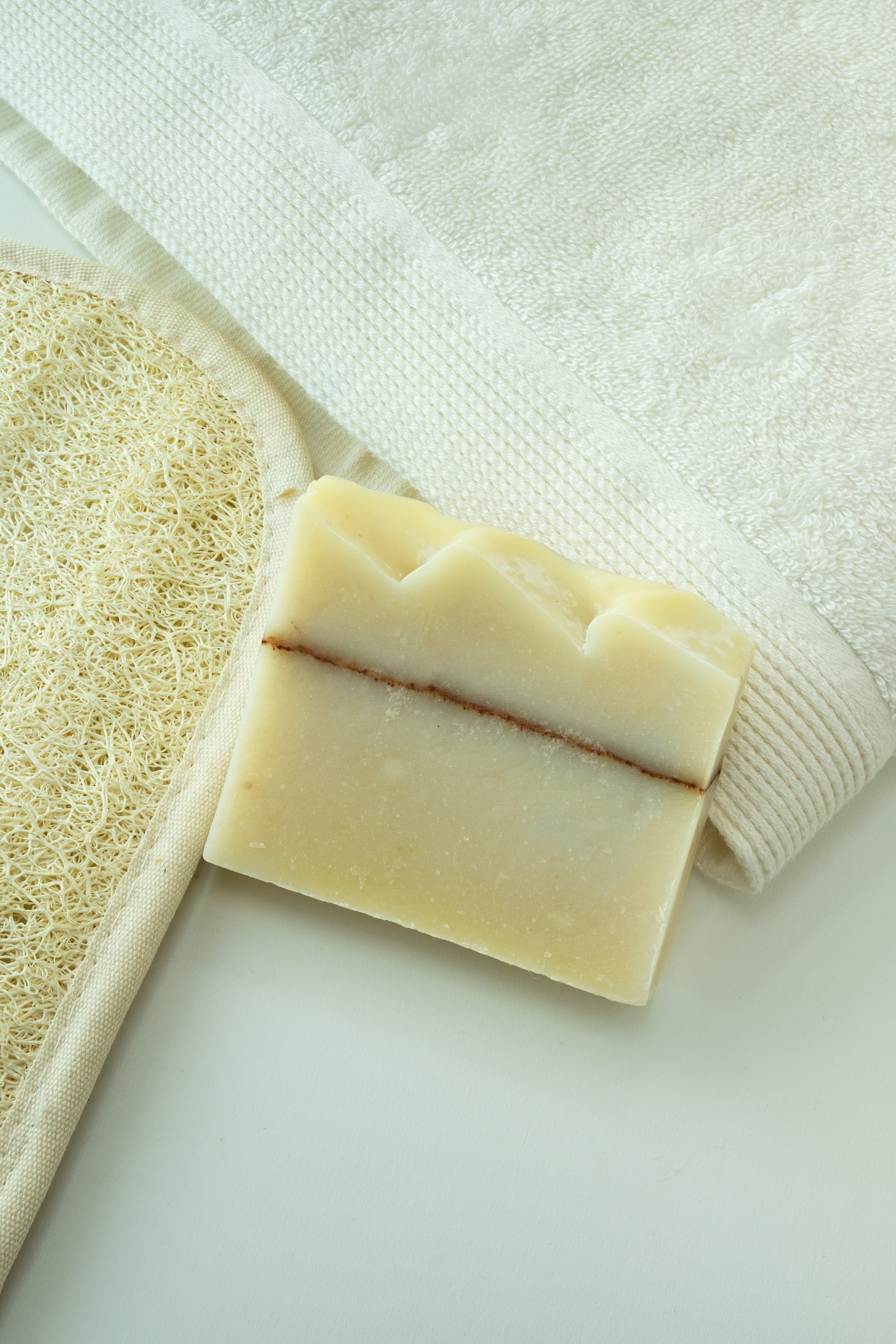 Doğal Soğuk İşlem Vitaminli Havuçlu Sabun 120 Gr JOJOMIA Katı Sabun