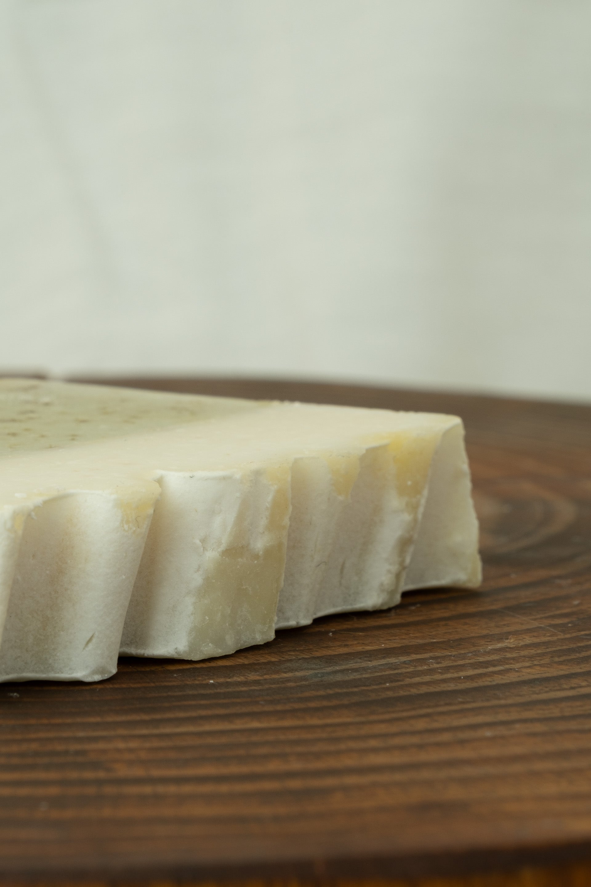 Doğal Soğuk İşlem Isırgan Otlu Sabun 120 Gr JOJOMIA Katı Sabun