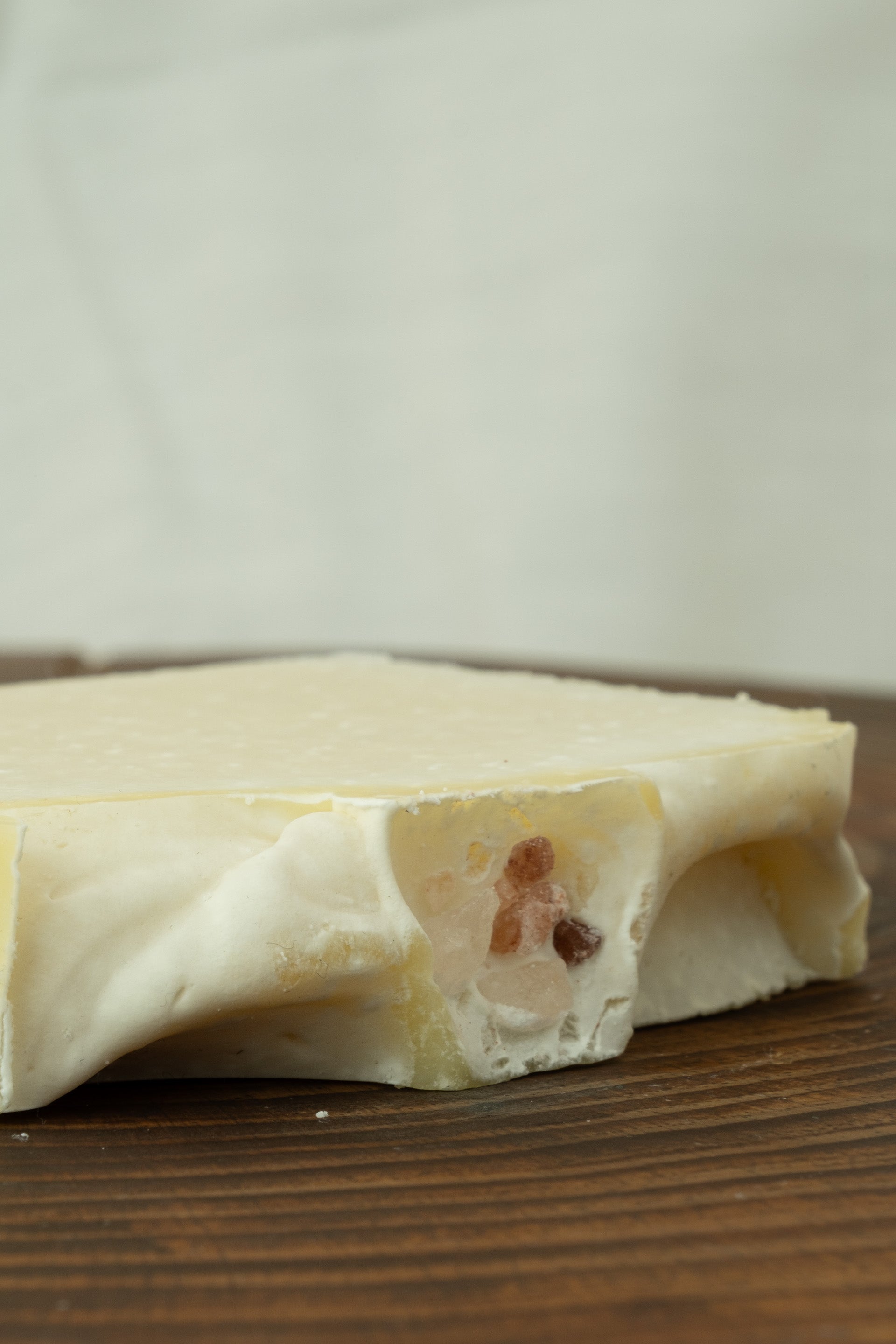 Doğal Soğuk İşlem Peeling Etkili Deniz Tuzlu Mineralli Sabun JOJOMIA Katı Sabun