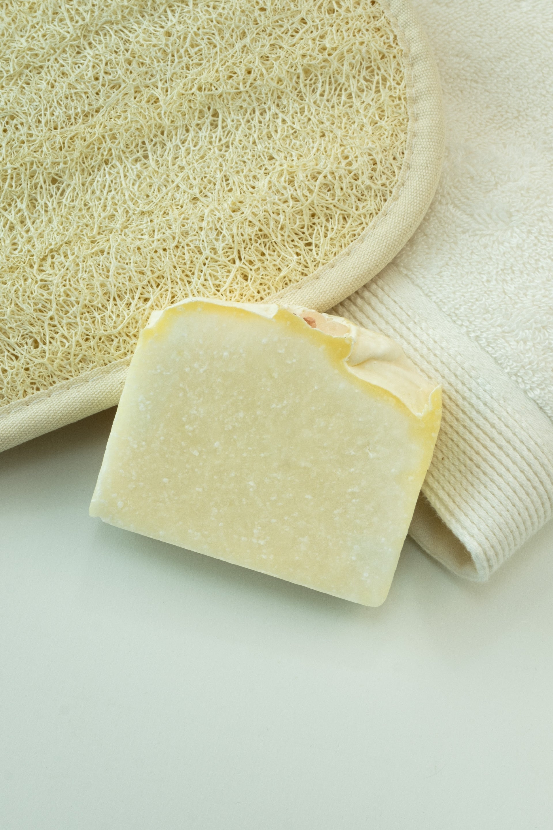 Doğal Soğuk İşlem Peeling Etkili Deniz Tuzlu Mineralli Sabun JOJOMIA Katı Sabun