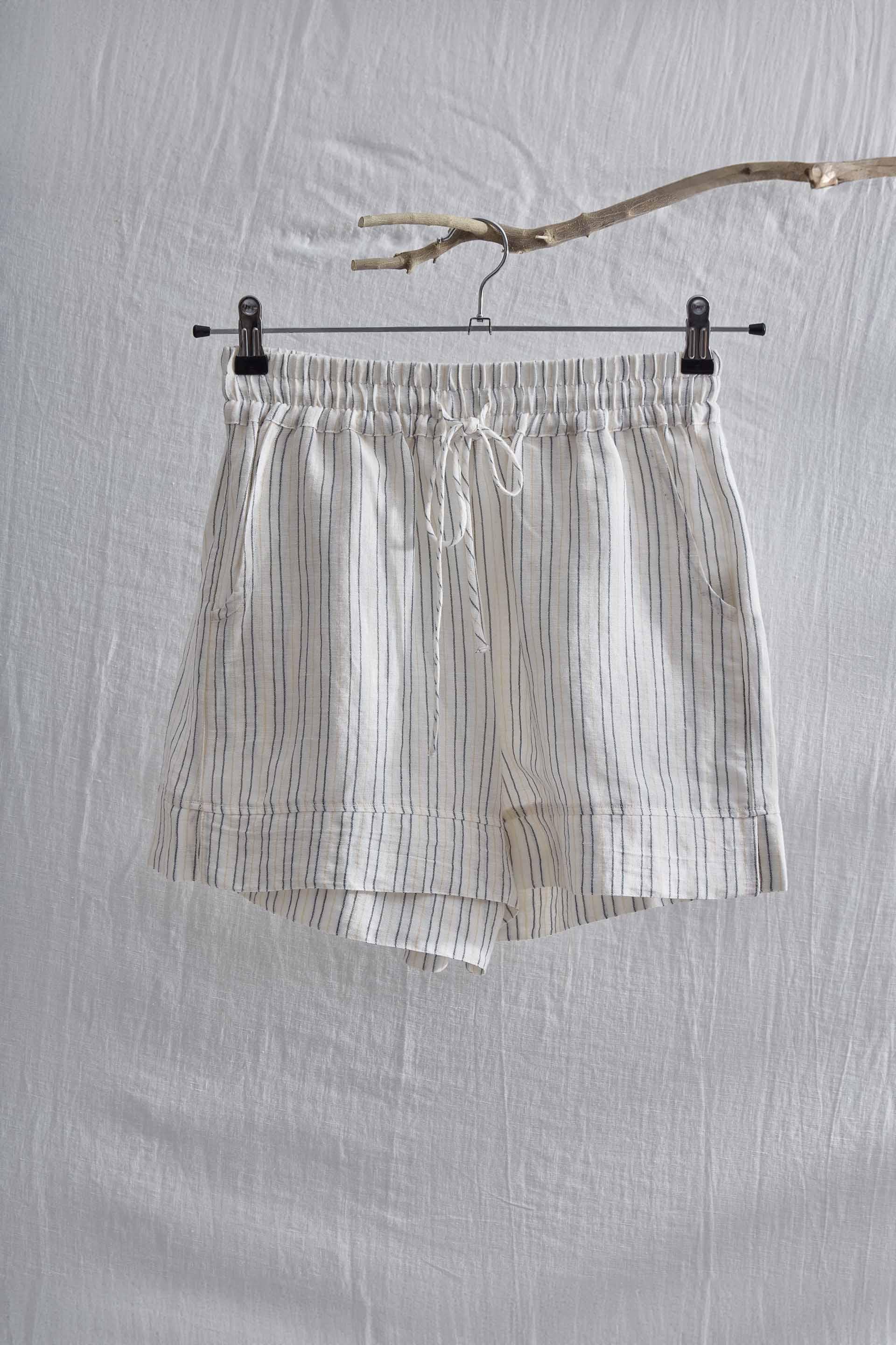 Larin Kadın Kısa Şort Çizgili Jojomia Şort