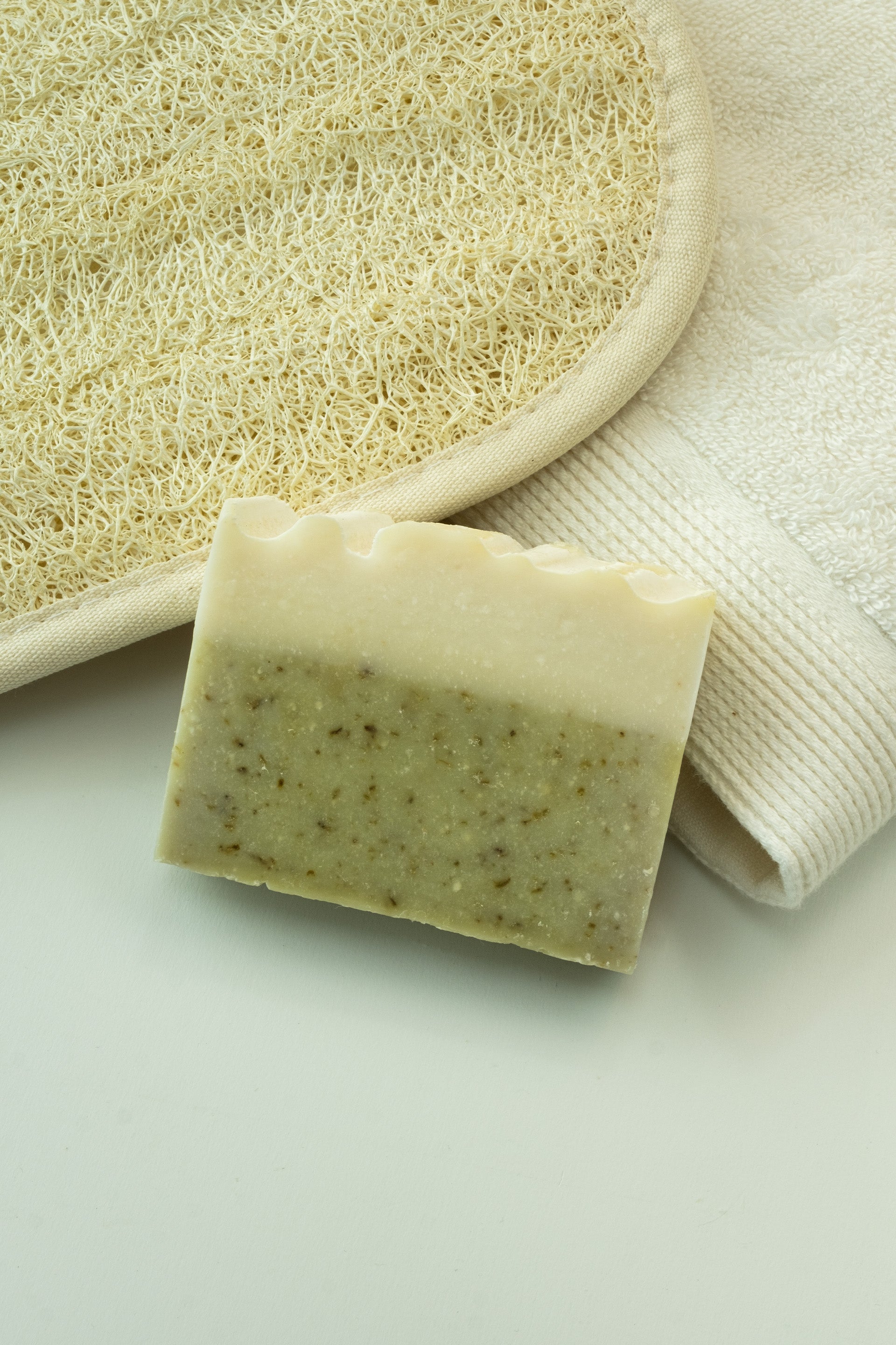 Doğal Soğuk İşlem Isırgan Otlu Sabun 120 Gr JOJOMIA Katı Sabun