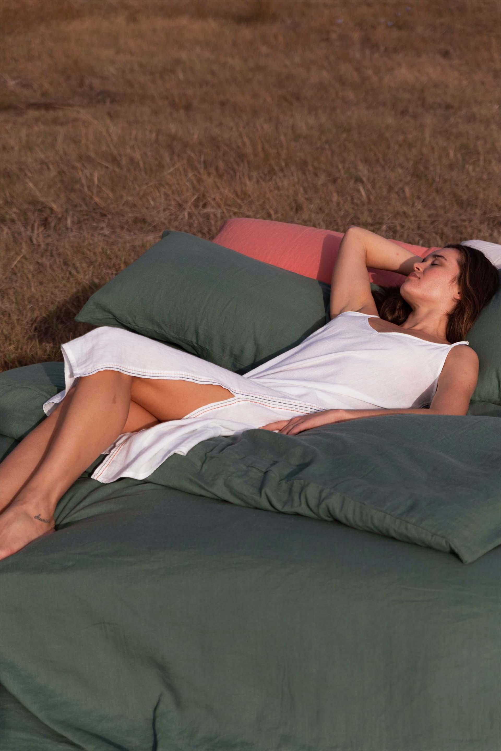 Este Askılı Yırtmaçlı Uzun Günlük Elbise Jojomia Askılı Elbise