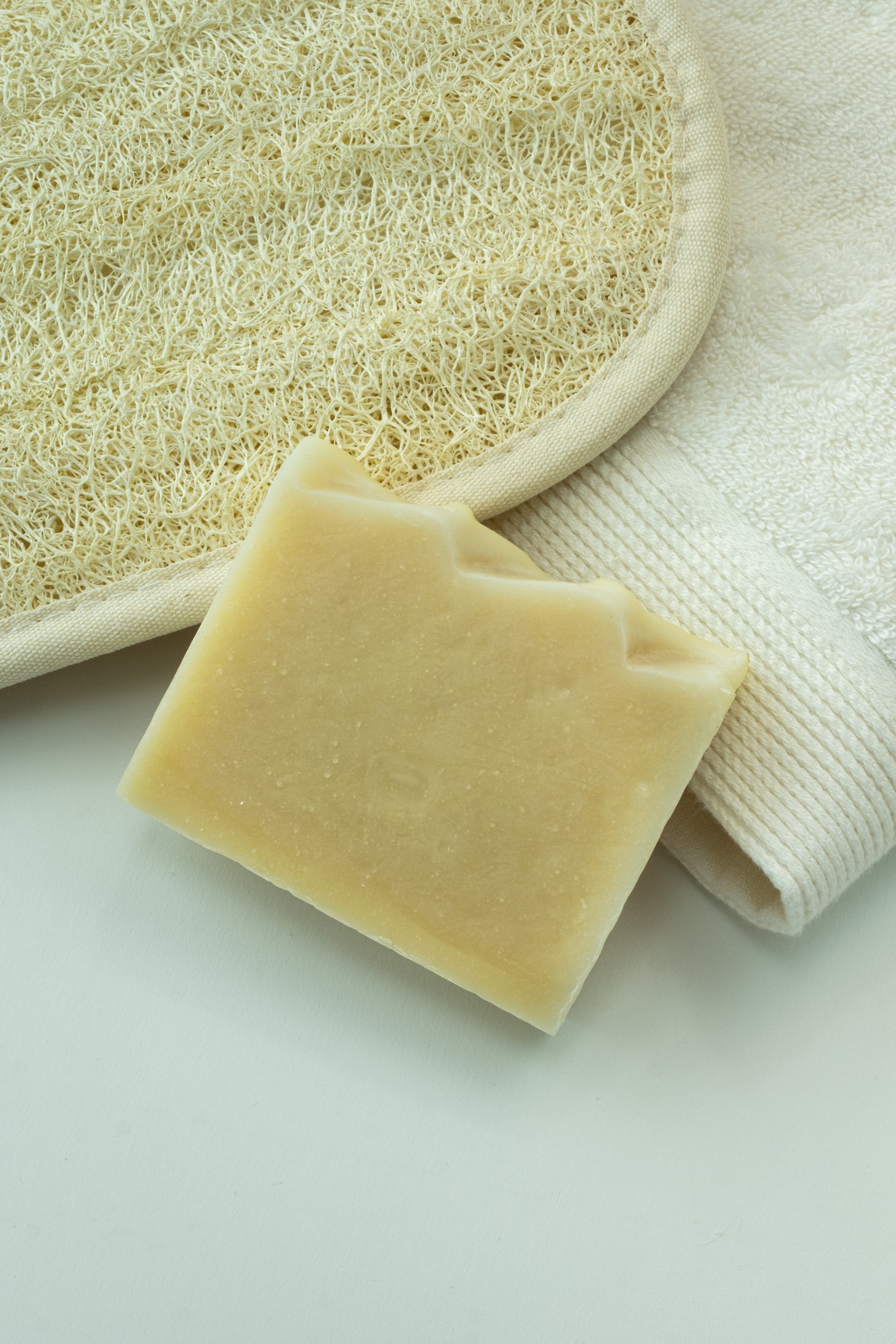 Doğal Soğuk İşlem Leke Karşıtı Pirinç Yağlı Sabun 120 Gr JOJOMIA Katı Sabun