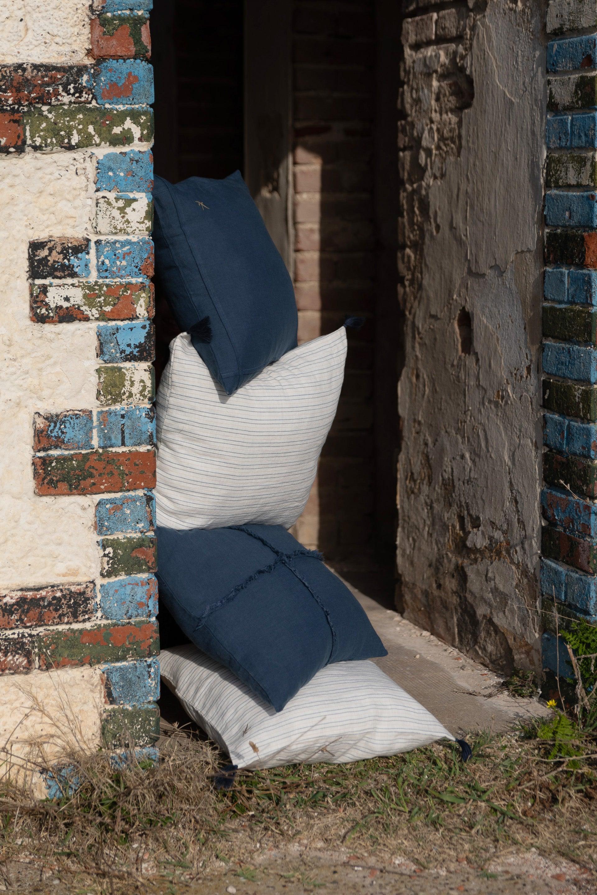 Larin Kırlent Kılıfı 45x45 Jojomia Kırlent Kılıfı