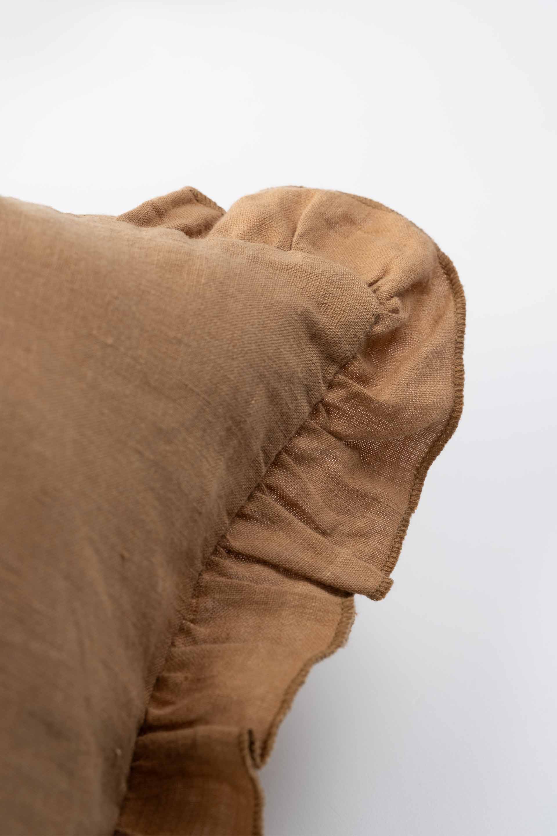 Lona Keten Fırfırlı Kırlent Kılıfı 2'li 40x40 Jojomia Kırlent Kılıfı