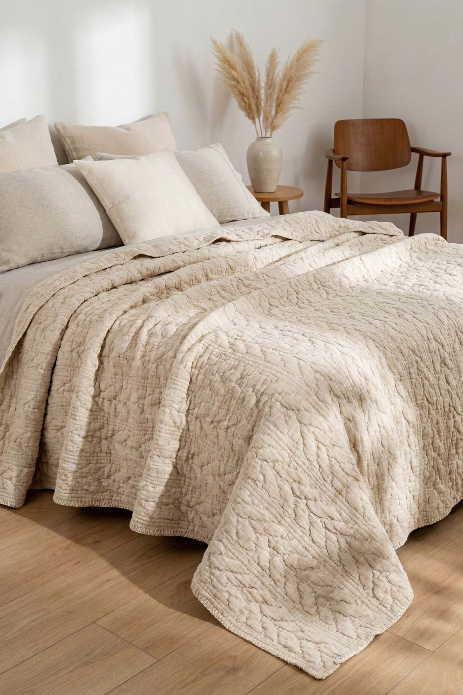 Helen Çift Kişilik Yatak Örtüsü Jojomia Yatak Örtüsü