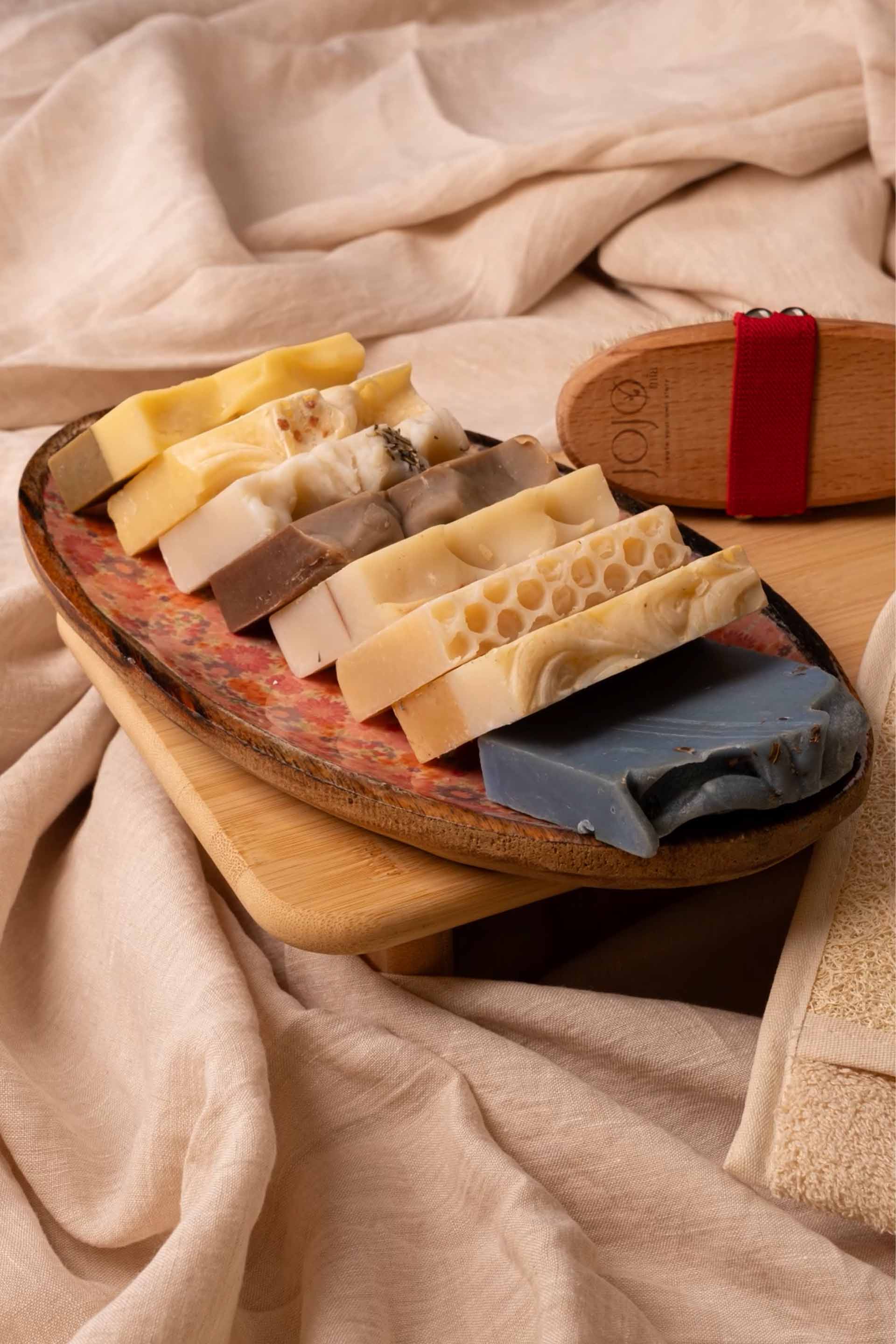 Doğal Sivilce Karşıtı Aktif Karbon Sabun 120 Gr JOJOMIA Katı Sabun