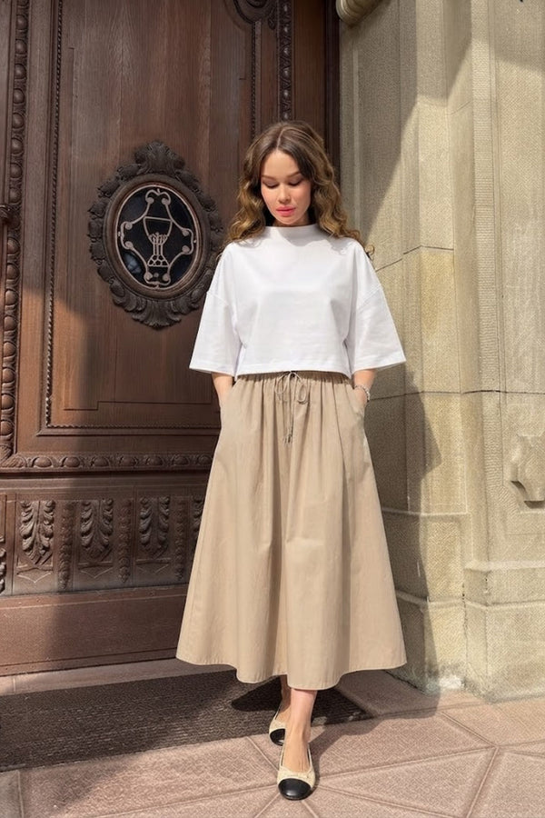 Anesha Crop Basic Tişört stil görseli