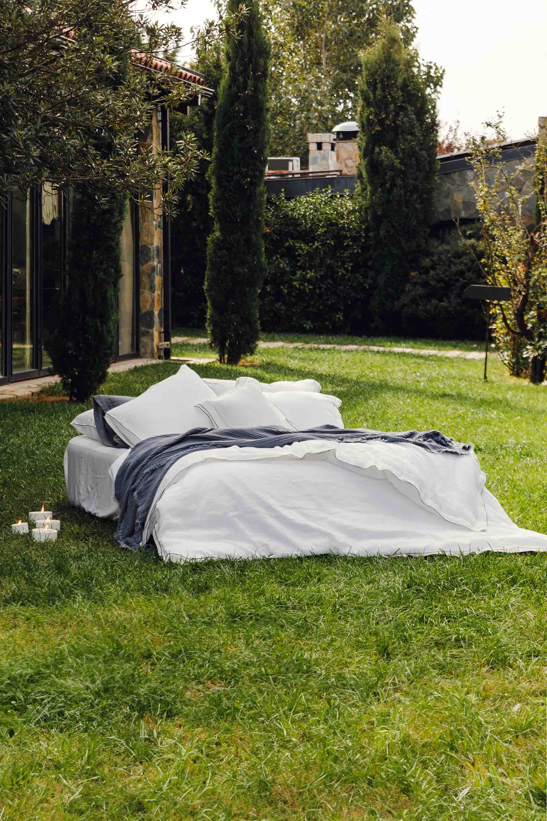 Lole Nevresim Takımı Krem-Antrasit 200x220 Jojomia Nevresim Takımı