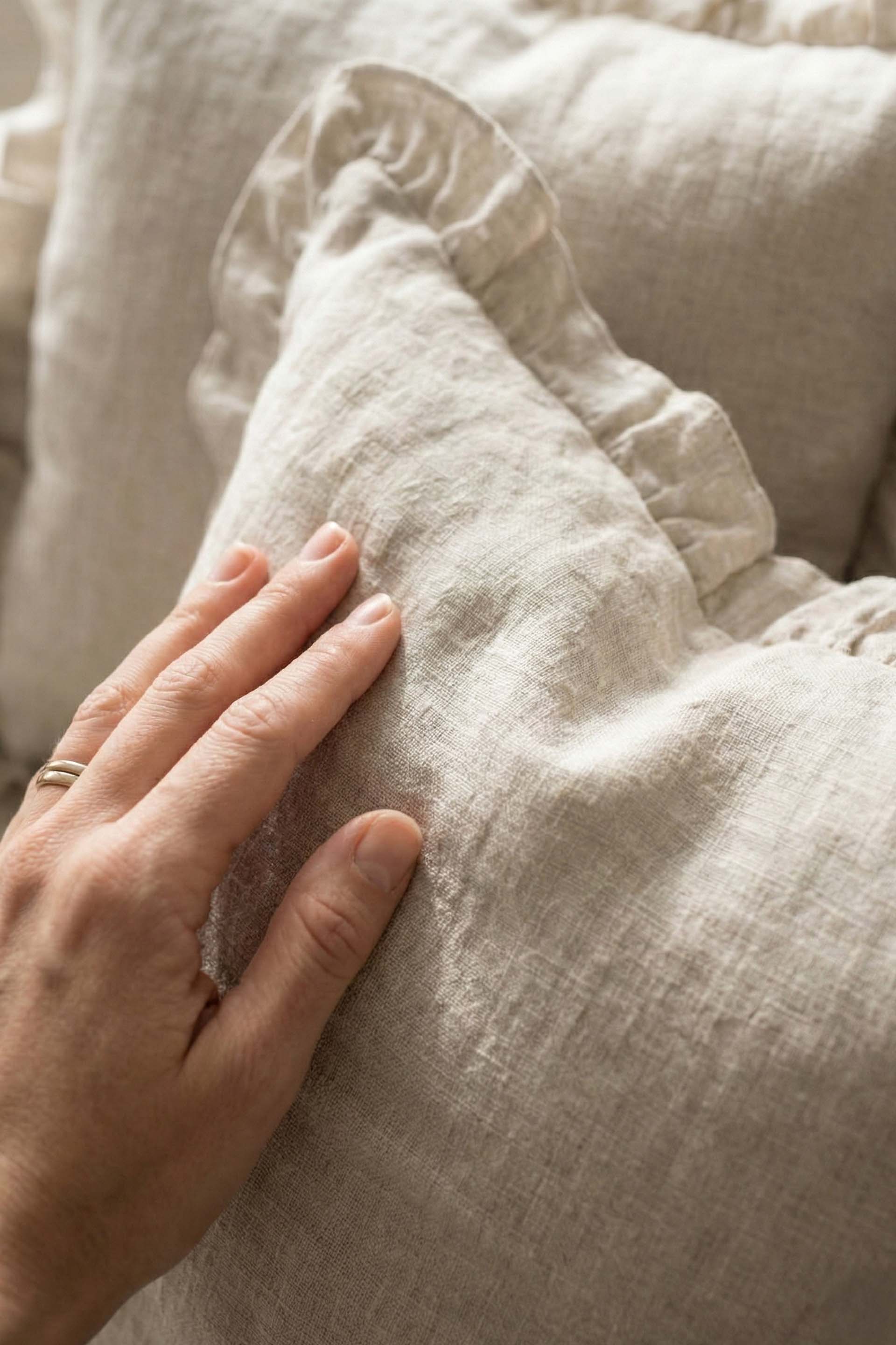 Lona Keten Fırfırlı Kırlent Kılıfı 2'li 40x40 Jojomia Kırlent Kılıfı