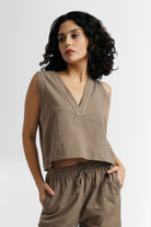 Nina Crop Üst V Yaka Nakış Detaylı Jojomia T-Shirt