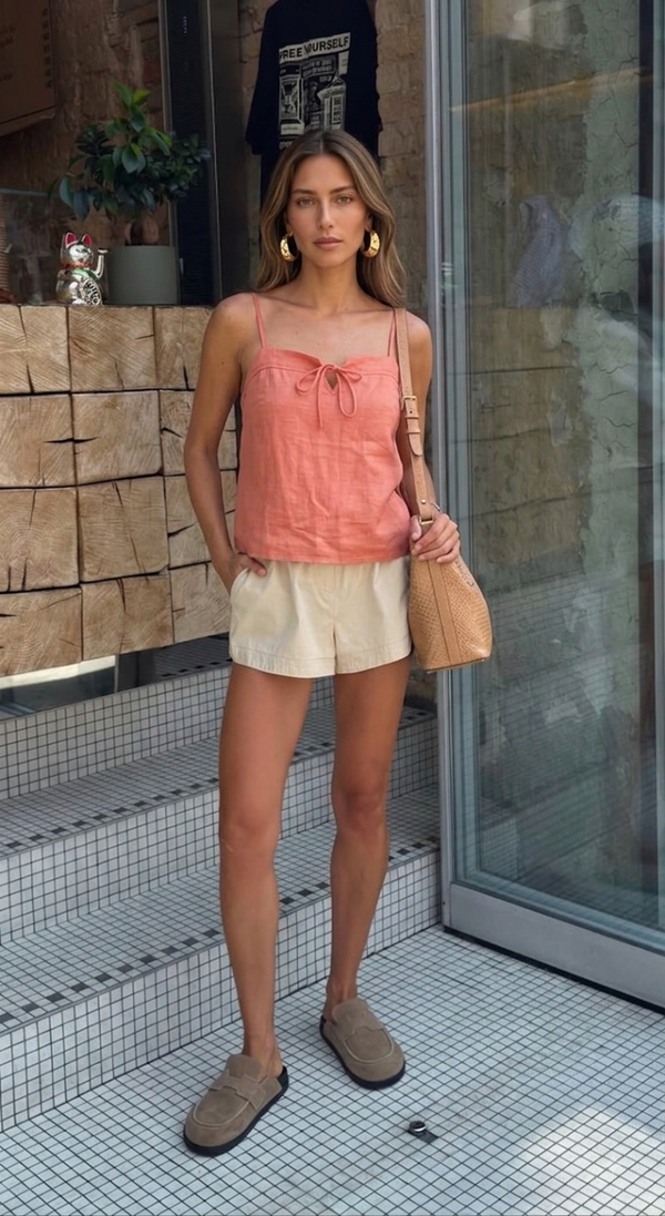 Sofia Askılı Bluz stil görseli